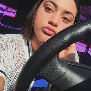 Meet your Posher, Vane